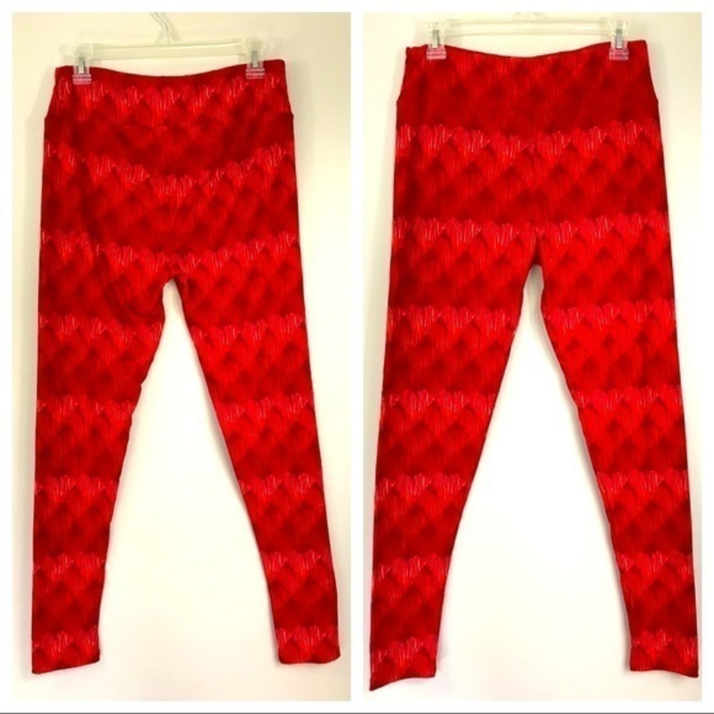 Tall & Curvy‎ Lularoe Leggings Hearts